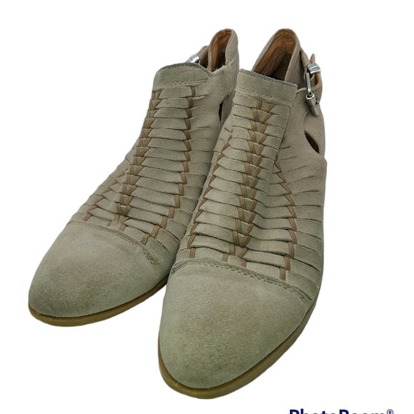 Franco Sarto Great Suede Tan Booties Women's Size 6 1/2 - Picture 1 of 11